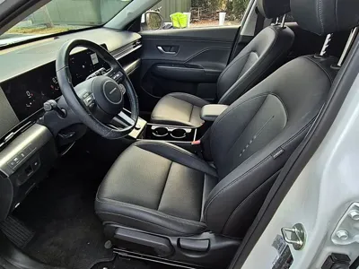 Hyundai Kona 2023, 49411 км, за 10358.31 USD - фото 11