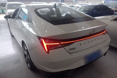 Hyundai Elantra 2022, 89300 км, за 12294 USD