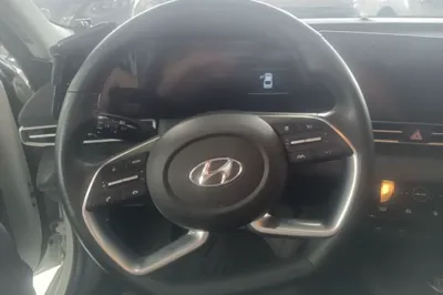 Hyundai Elantra 2022, 89300 км, за 12294 USD - фото 18