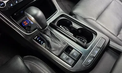 Hyundai Grandeur 2019, 121845 км, за 9439.74 USD - фото 9