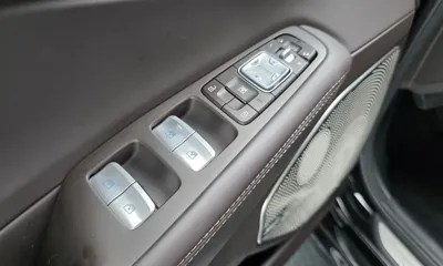 Genesis G90 2019, 60485 км, за 23565.71 USD - фото 28