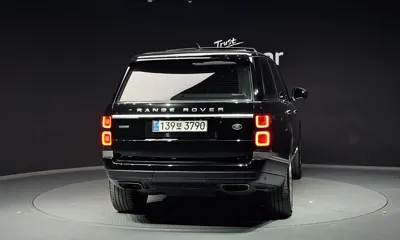Land Rover Range Rover 2019, 131383 км, за 42423.06 USD