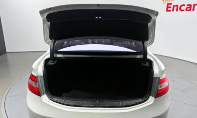 Hyundai Grandeur 2012, 62546 км, за 4683.84 USD - фото 20