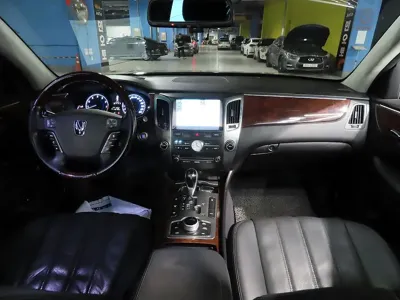 Hyundai Equus 2012, 146076 км, за 4234.53 USD
