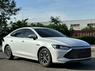 BYD Qin Plus 2023, 50000 км, за 7180.56 USD