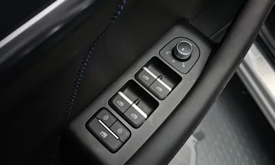 Renault-KoreaSamsung Filante 2026, 2357 км, за 33712.35 USD - фото 32
