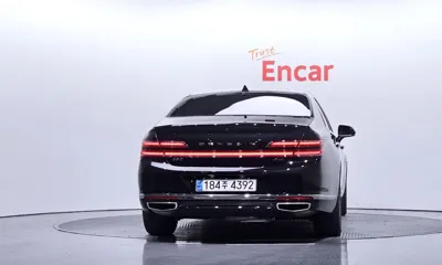 Genesis G90 2021, 83055 км, за 24281.21 USD