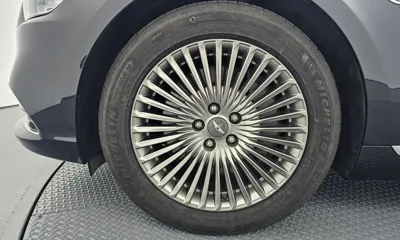 Genesis G90 2021, 83055 км, за 24281.21 USD