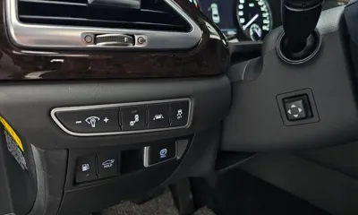 Genesis G90 2021, 83055 км, за 24097.73 USD - фото 17