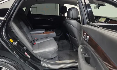 Hyundai Equus 2015, 121142 км, за 7091.23 USD - фото 12