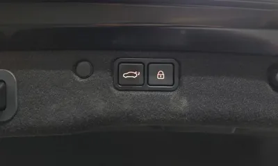 Hyundai Equus 2015, 121142 км, за 7091.23 USD - фото 31