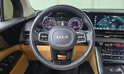 Kia Canival 2023, 35580 км, за 14441.38 USD - фото 13