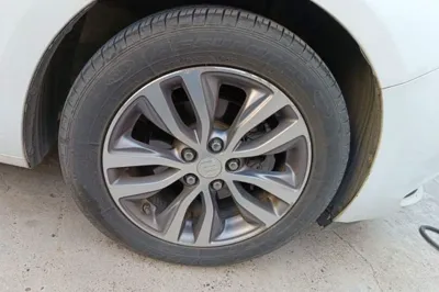 Buick GT 2018, 73000 км, за 5667 USD - фото 6