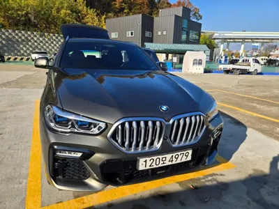 BMW X6 2021, 98000 км, за 39739.43 USD