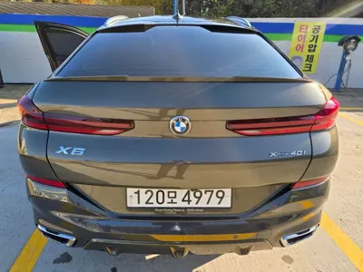 BMW X6 2021, 98000 км, за 39739.43 USD