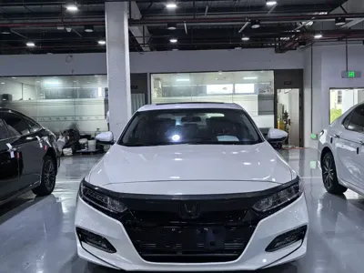 Honda Accord 2020, 39000 км, за 11184.95 USD
