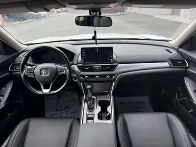 Honda Accord 2020, 39000 км, за 11184.95 USD