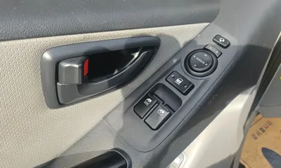 Hyundai Starex 2016, 177000 км, за 6494.18 USD - фото 11