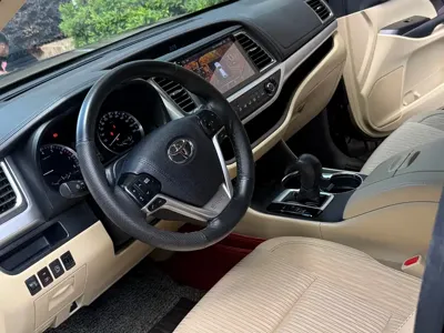 Toyota Highlander 2018, 36000 км, за 20305.67 USD - фото 9