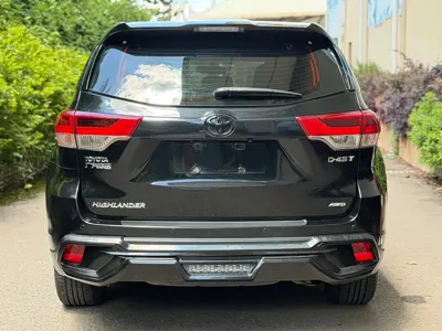 Toyota Highlander 2018, 36000 км, за 20305.67 USD - фото 20