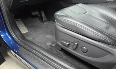 Hyundai Santafe 2019, 43618 км, за 13121.96 USD - фото 17