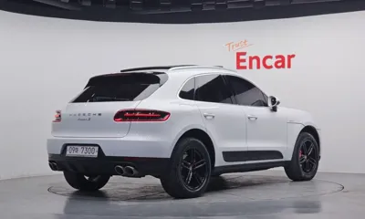 Porsche Macan 2015, 175355 км, за 15130.49 USD