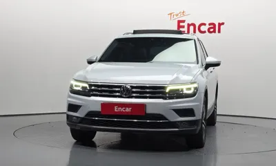 Volkswagen Tiguan 2018, 74615 км, за 12945.63 USD