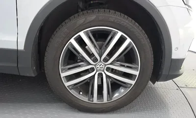 Volkswagen Tiguan 2018, 74615 км, за 12945.63 USD