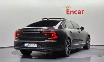 Volvo S90 2024, 6694 км, за 33049.22 USD