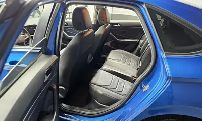 Volkswagen Jetta 2023, 25195 км, за 15302.46 USD - фото 11