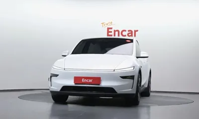 Tesla Model Y 2025, 3639 км, за 40716.63 USD