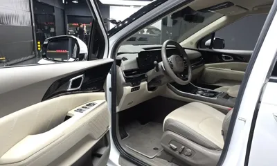 Kia Canival 2025, 44723 км, за 38269.66 USD - фото 10