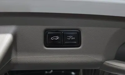 Kia Canival 2025, 44723 км, за 38269.66 USD - фото 33