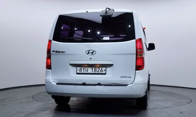 Hyundai Starex 2015, 206847 км, за 3296.99 USD