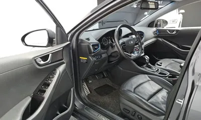 Hyundai Ioniq 2016, 177294 км, за 4618.43 USD - фото 11