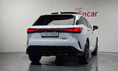 Lexus RX 2025, 9320 км, за 68958.75 USD