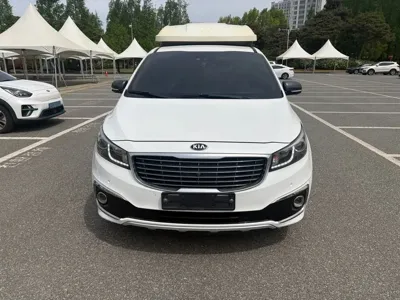 Kia Canival 2017, 94849 км, за 8923.86 USD