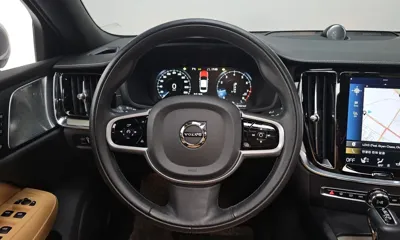 Volvo S60 2020, 34863 км, за 18434.09 USD - фото 13