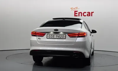 Kia K5 2018, 106839 км, за 6277.1 USD