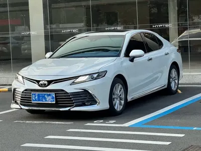 Toyota Camry 2023, 25000 км, за 16178.21 USD