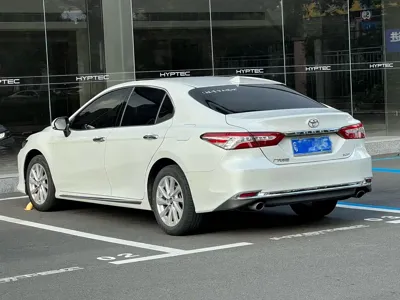 Toyota Camry 2023, 25000 км, за 16178.21 USD