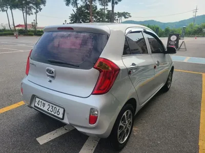 Kia Morning 2012, 188443 км, за 1878.7 USD