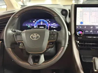 Toyota Alphard 2024, 33000 км, за 127719.71 USD - фото 17