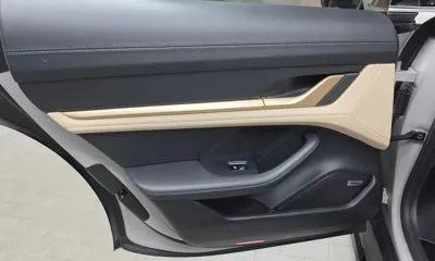 Porsche Taycan 2024, 8179 км, за 101137.04 USD - фото 25