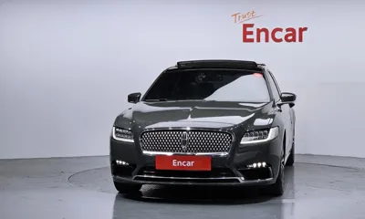 Lincoln Continental 2017, 136217 км, за 7159.61 USD