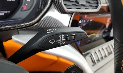 Lamborghini Urus 2021, 59305 км, за 159380.83 USD - фото 28