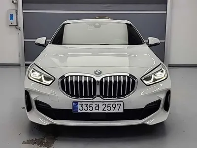 BMW 1-Series 2021, 95808 км, за 15688.59 USD