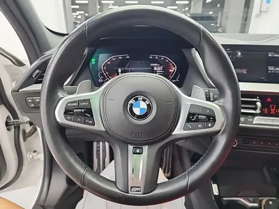 BMW 1-Series 2021, 95808 км, за 15570.04 USD - фото 9