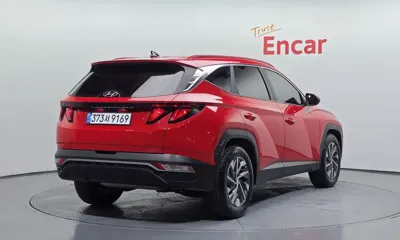 Hyundai Tucson 2023, 80878 км, за 13391.1 USD