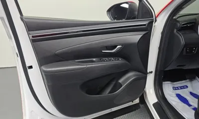 Hyundai Tucson 2023, 80878 км, за 13283.84 USD - фото 24